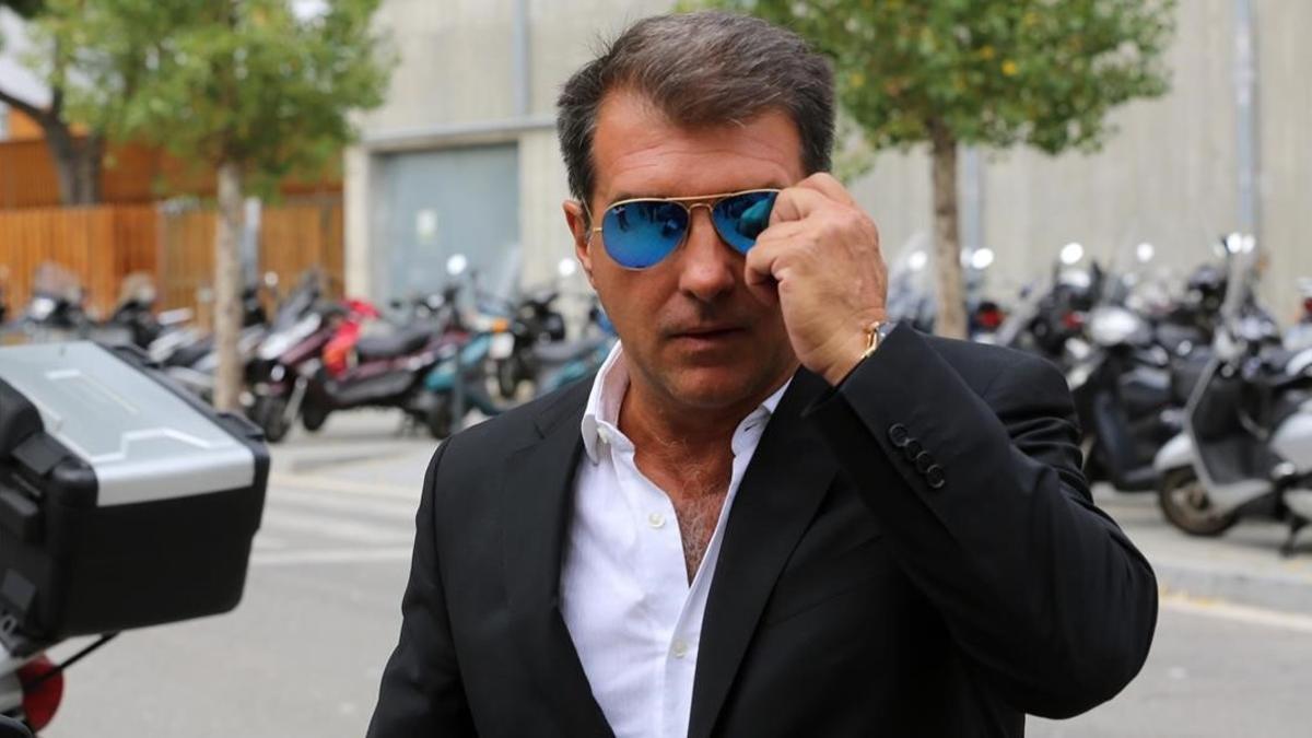 Joan Laporta, expresidente blaugrana, en el tanatorio de Sant Gervasi