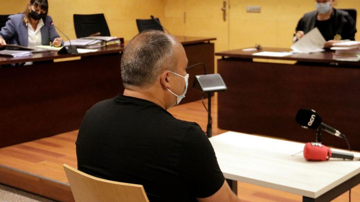 L’acusat de malversar fons de la Universitat durant el judici a l’Audiència de Girona.  | ACN