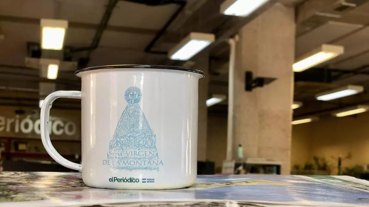 El Periódico Extremadura regala este domingo la taza de la Virgen de la Montaña, patrona de Cáceres