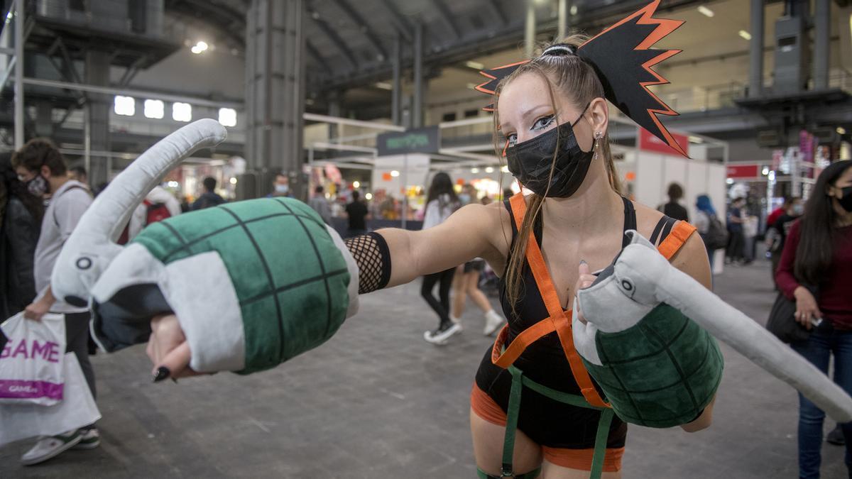 Una joven en el papel de ‘Makubo’ en su visita al Salón del Manga.