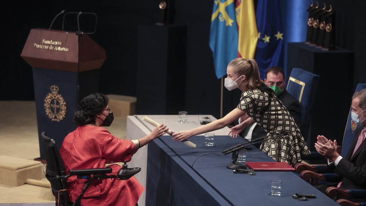 Galería: así ha sido la ceremonia de entrega de los Premios "Princesa de Asturias" en el Campoamor