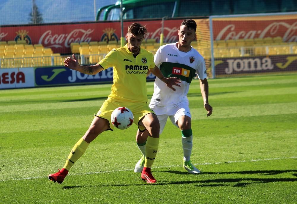 El Elche quiere y no puede en Villarreal