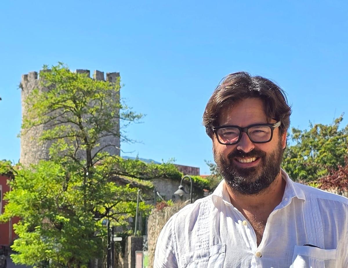 Enrique Riestra.