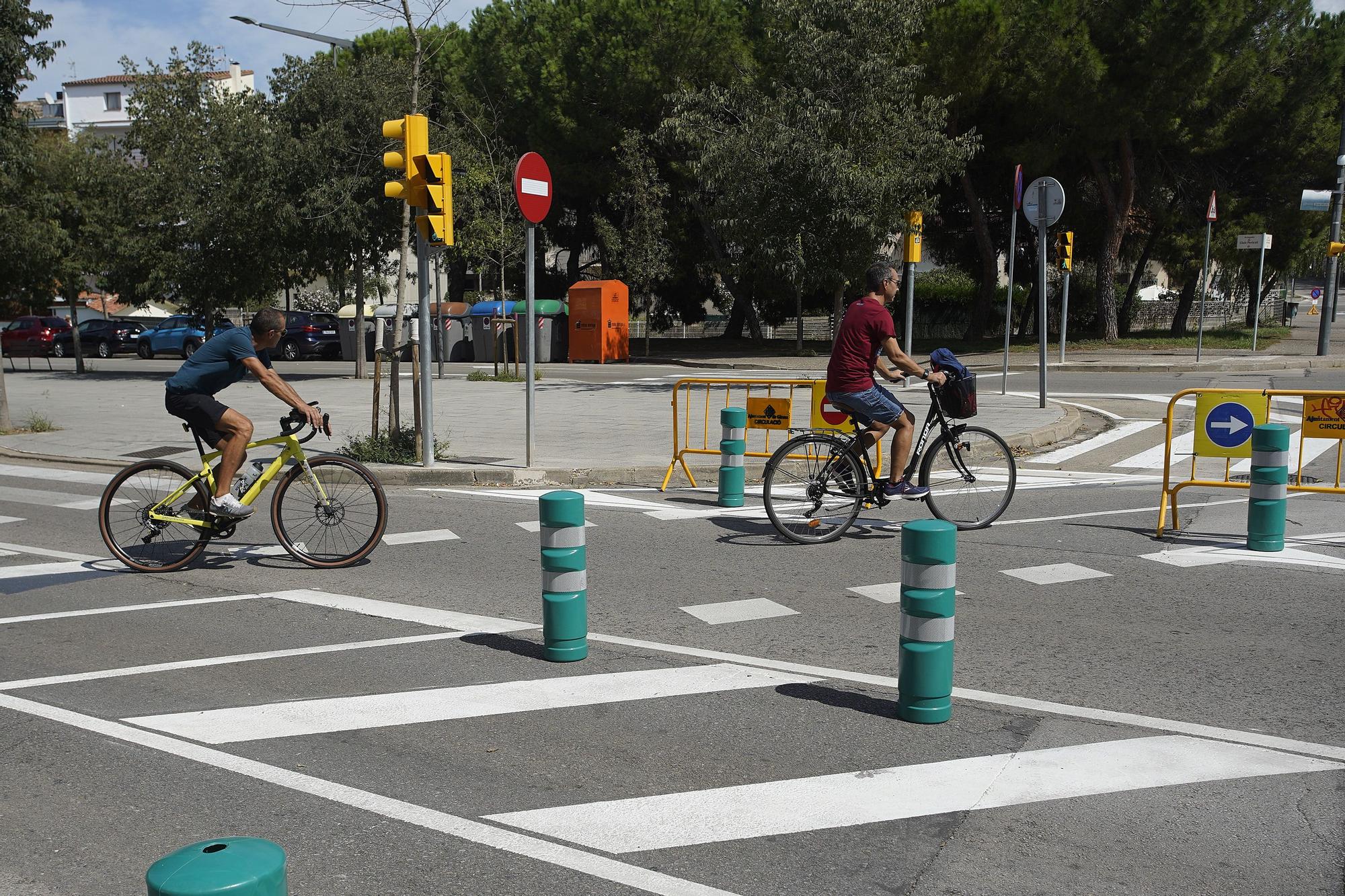 El carril bici de l’avinguda Lluís Pericot i com intentar solucionar obstacles pel camí