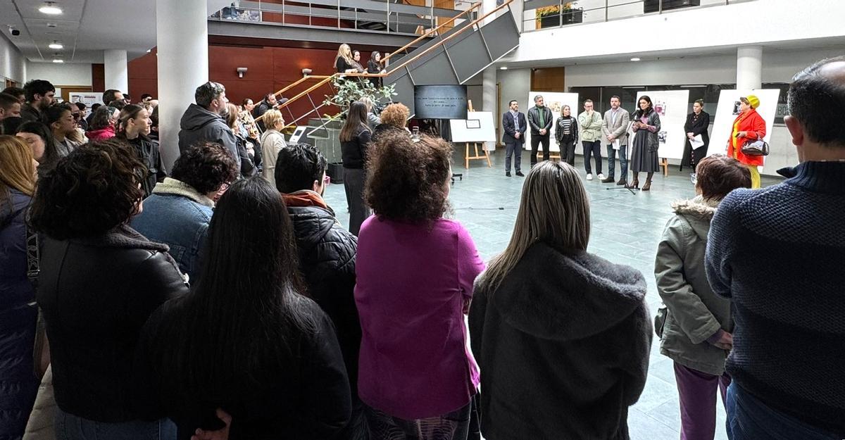 Asistentes ao acto celebrado en Boiro.