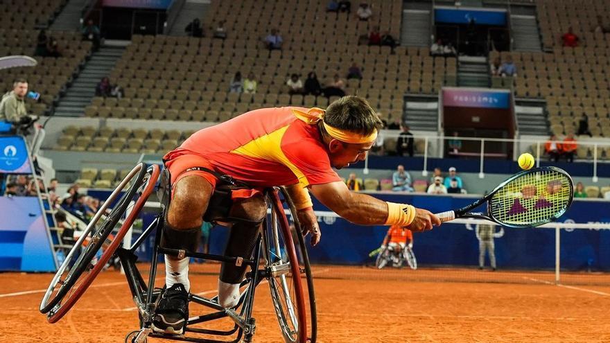 Doble derrota de Martín de la Puente en Roland Garros