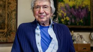 El compositor Manuel Alejandro en febrero de 2024, en Alcobendas, Madrid (España). La Comunidad de Madrid le entregará la Medalla Internacional de las Artes 2024.