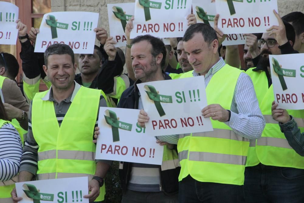 Pleno bronco en Poio por las protestas de los trabajadores de Ence