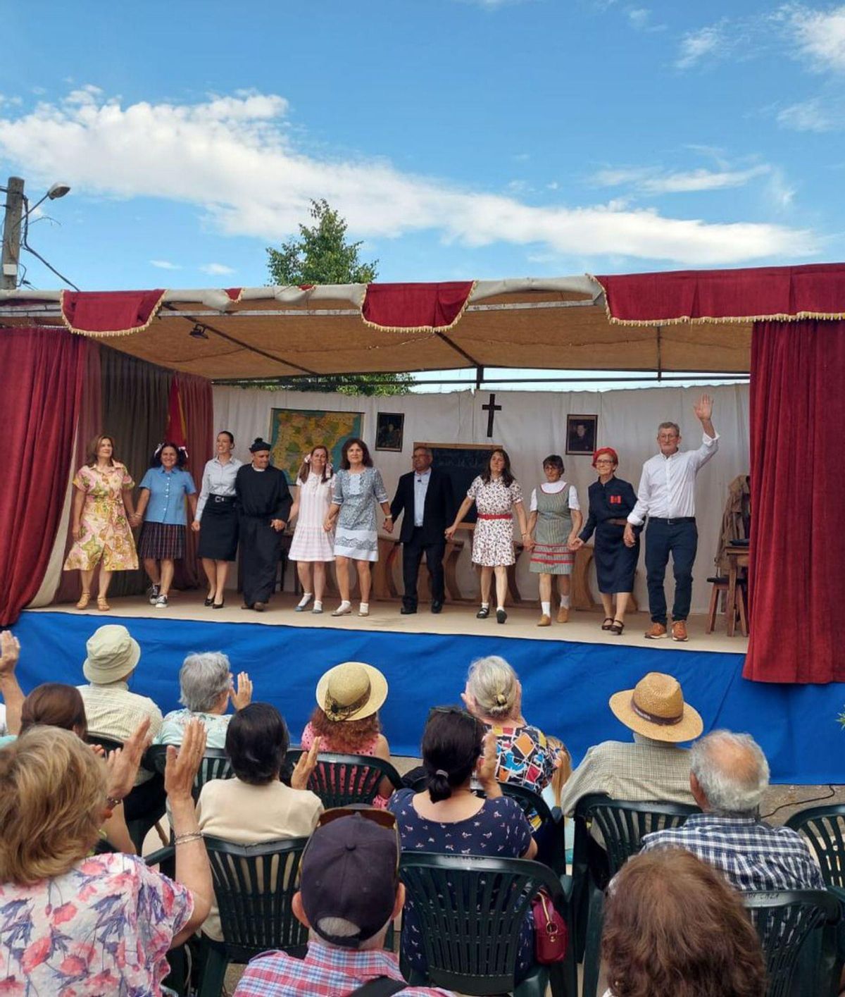 Vecinos de San Juan de Rebollar representarán las antiguas comedias por los pueblos