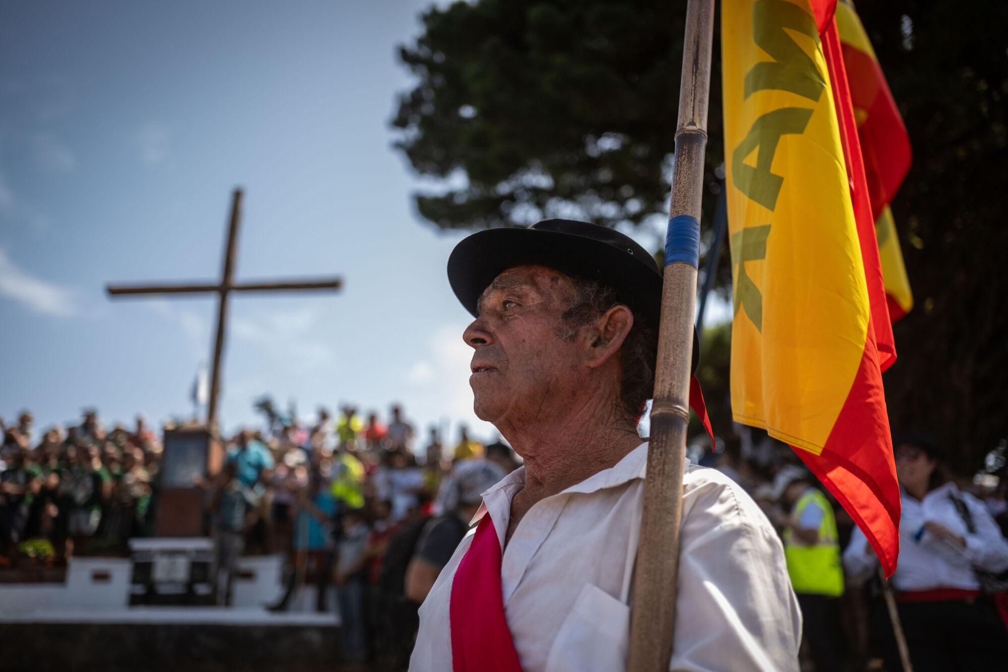 Bajada de la Virgen de Los Reyes en el Hierro