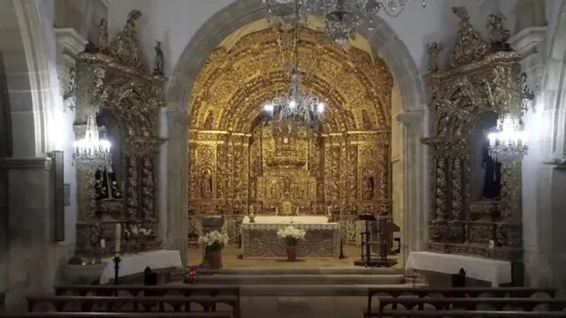 Retablo barroco de la iglesia de Santa Mariña, en O Rosal.  | |  D.P.
