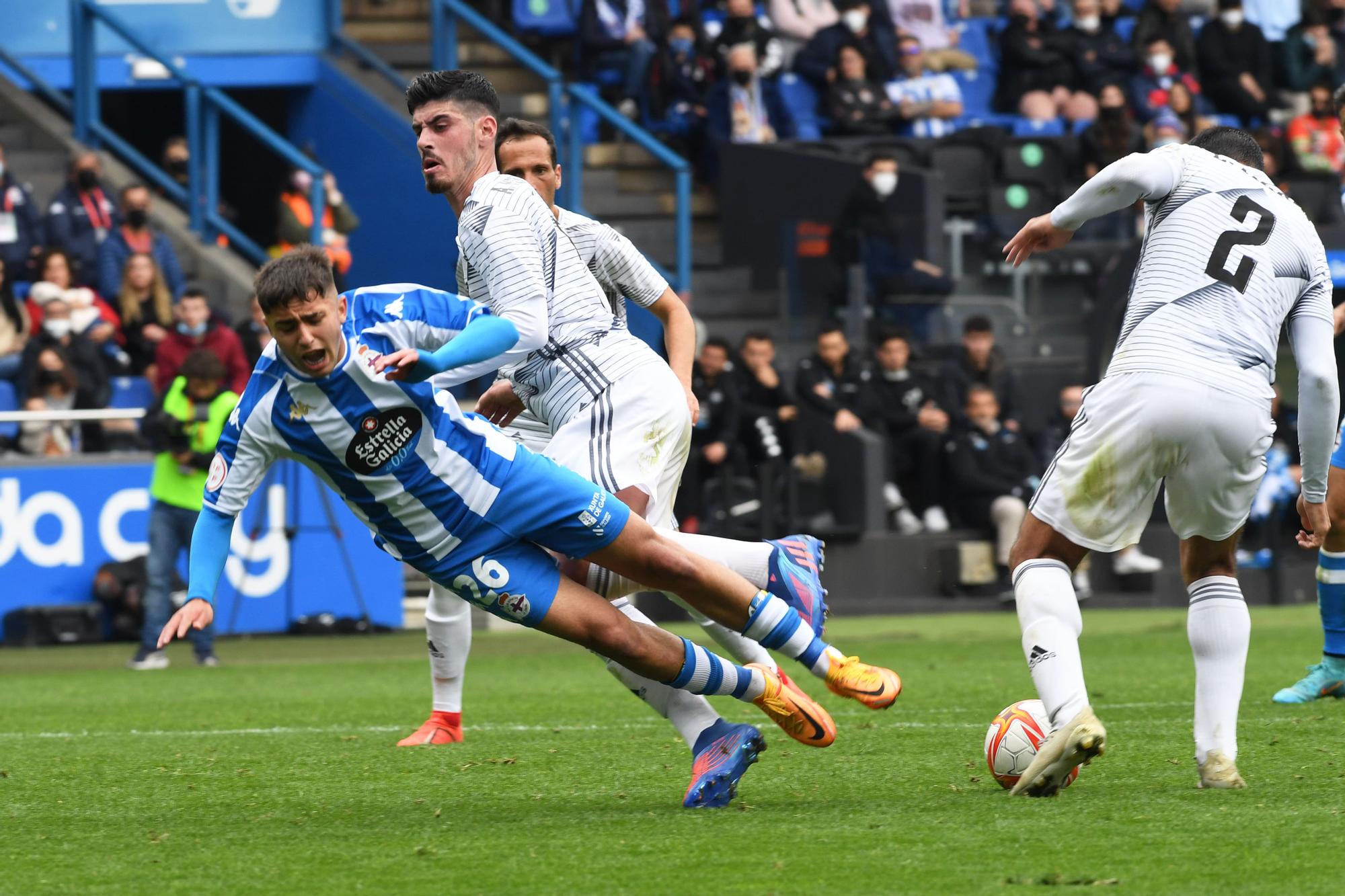 Deportivo - DUX (3-0)