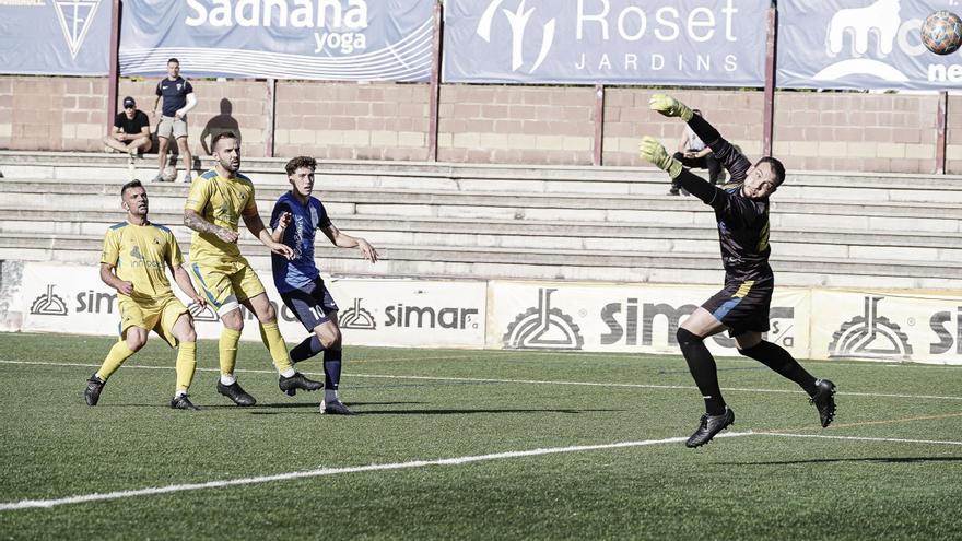 El CF Igualada goleja el FC Joanenc i quasi certifica la permanència (3-0)