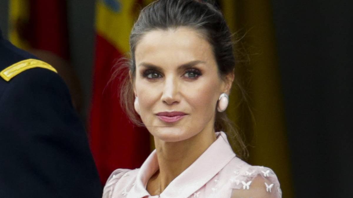 Los 20 looks que la reina Letizia ha lucido en el Día de la Hispanidad: así ha evolucionado su estilo en estas dos décadas