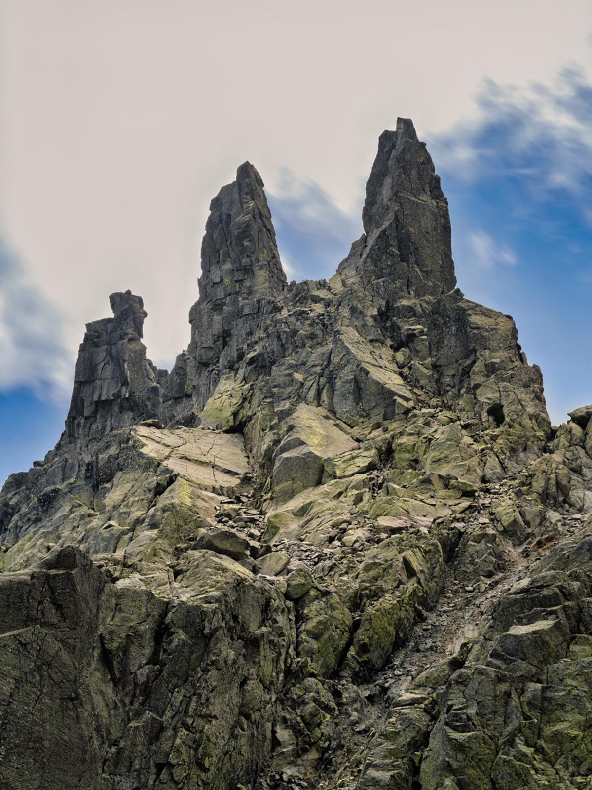 Formaciones rocosas de granito en el Circo de Gredos en la Sierra de Gredos