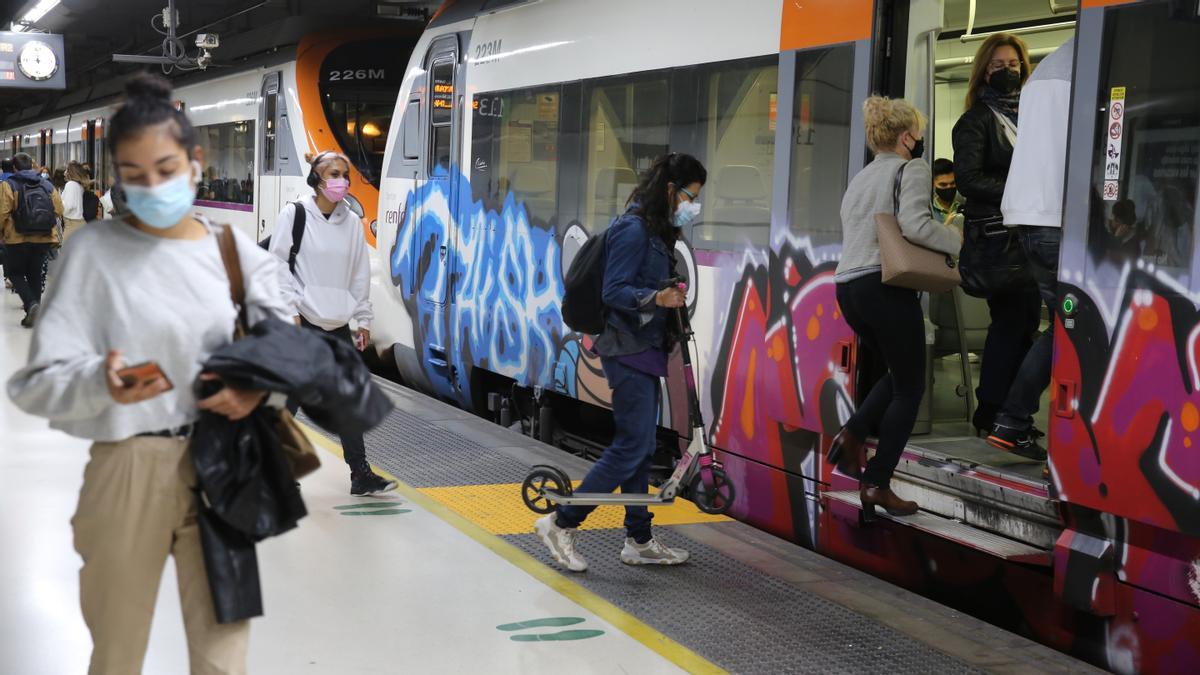 El Sindicat de Ferroviaris també desconvoca la vaga a Renfe