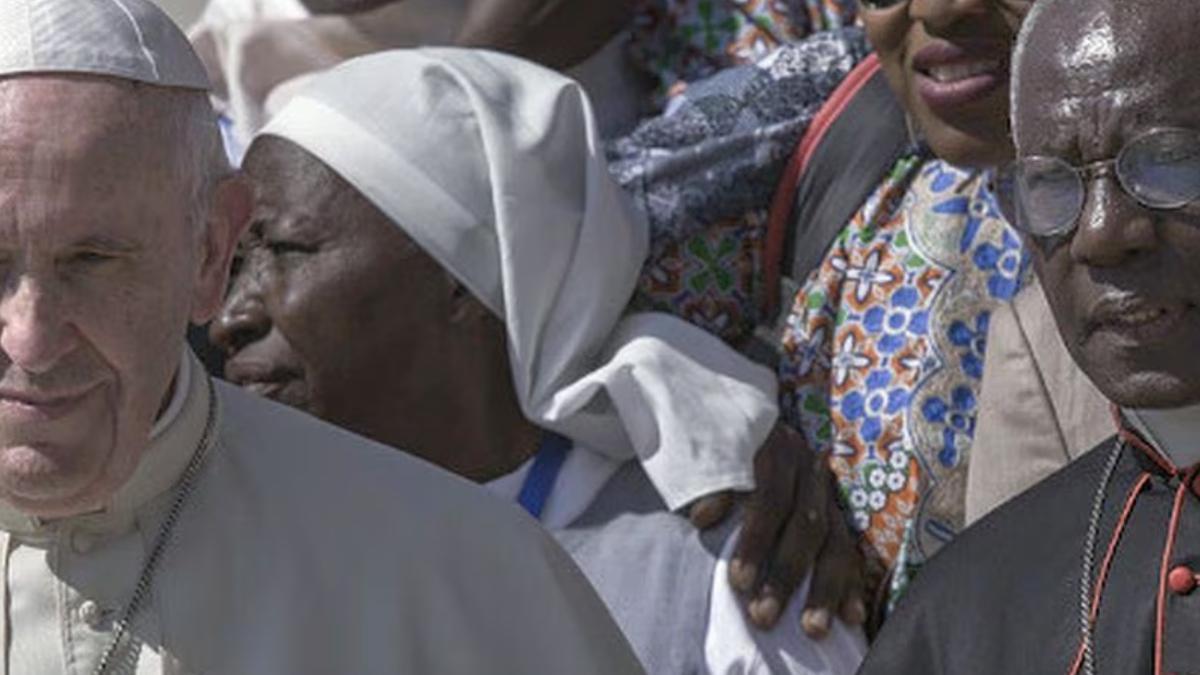 El Papa Francisco, junto al cardenal Sarah