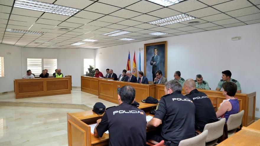 Torrevieja celebra su primera junta de seguridad desde 2013