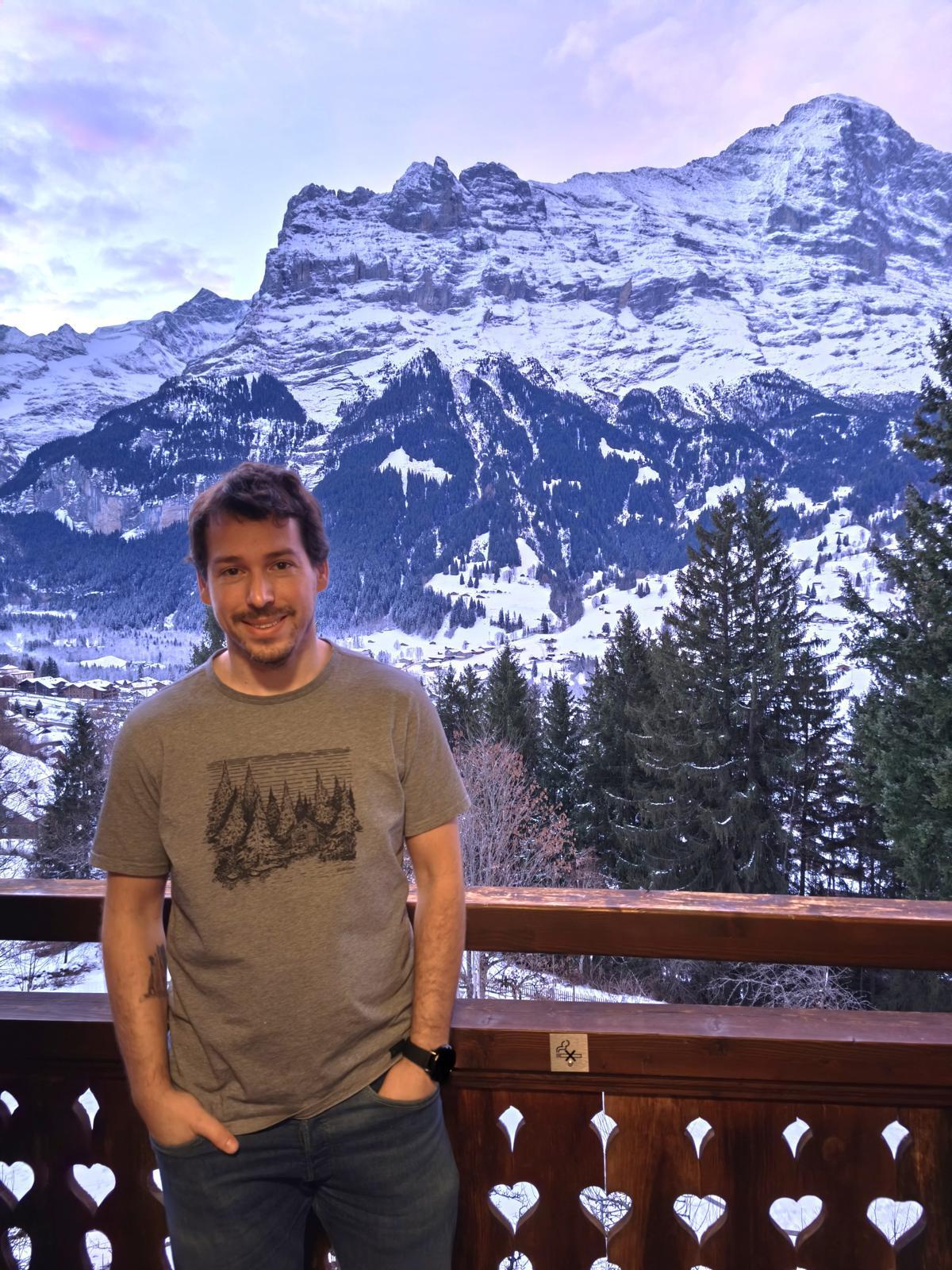 Jorge Pérez, científico aragonés del CSIC en el INMA, en Suiza.