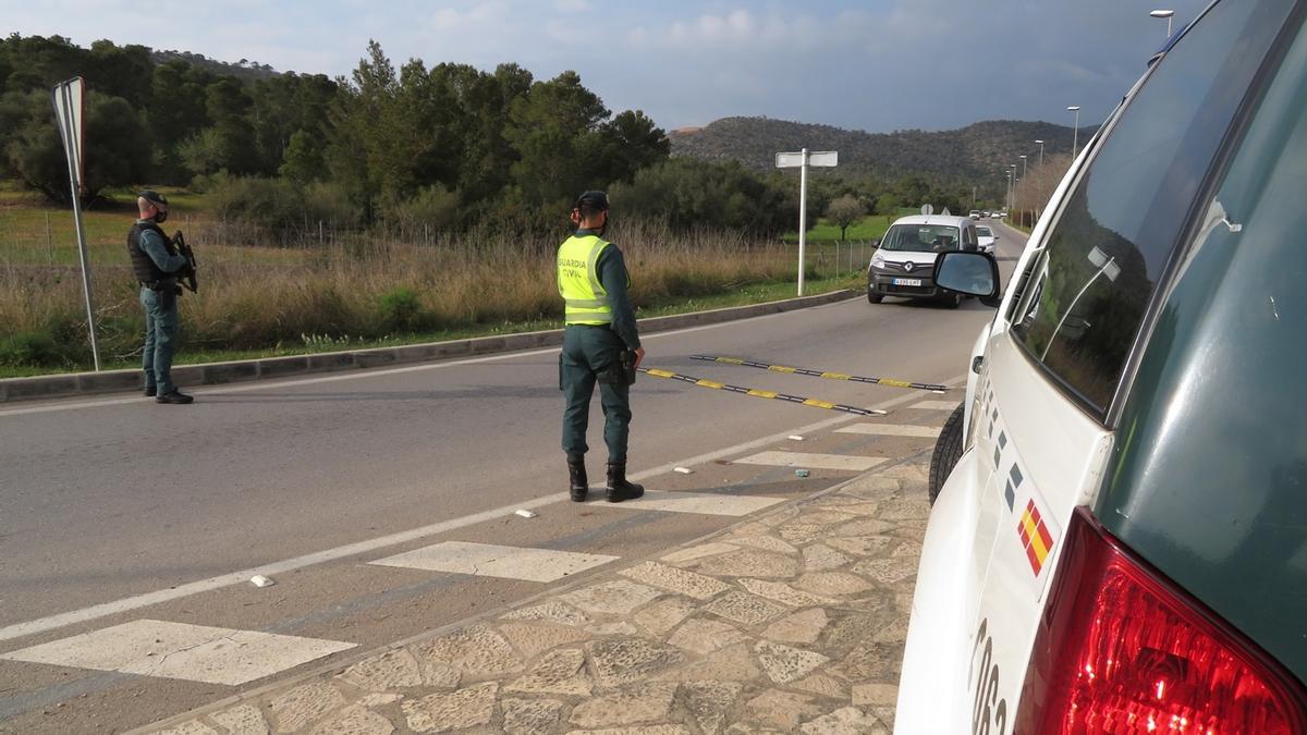 Un control de la Guardia Civil.