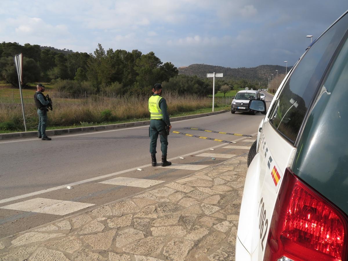 Un control de la Guardia Civil.