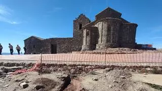 L'aparició de restes humanes en una antiga necròpoli de La Mola obliga a repensar el seu futur