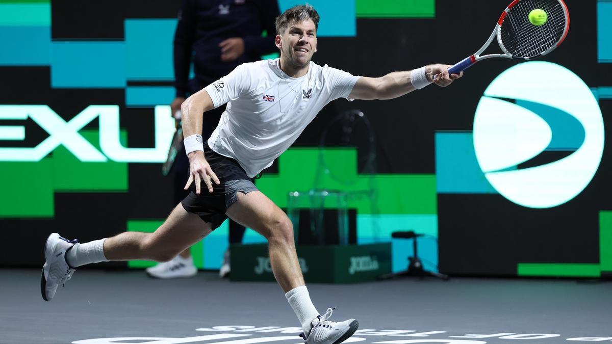 Cameron Norrie, durante el entrenamiento de Gran Bretaña de este miércoles.