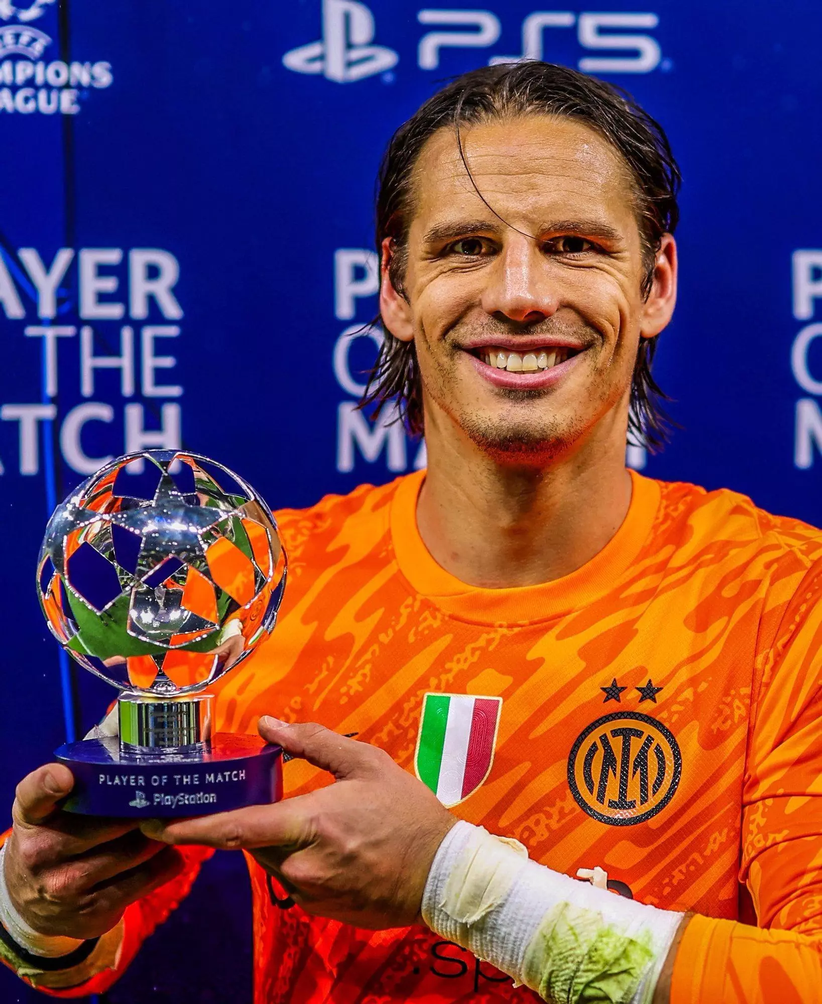 أفضل لاعب في المباراة يقضي على حلم برشلونة 2 أفضل لاعب في المباراة يقضي على حلم برشلونة 1