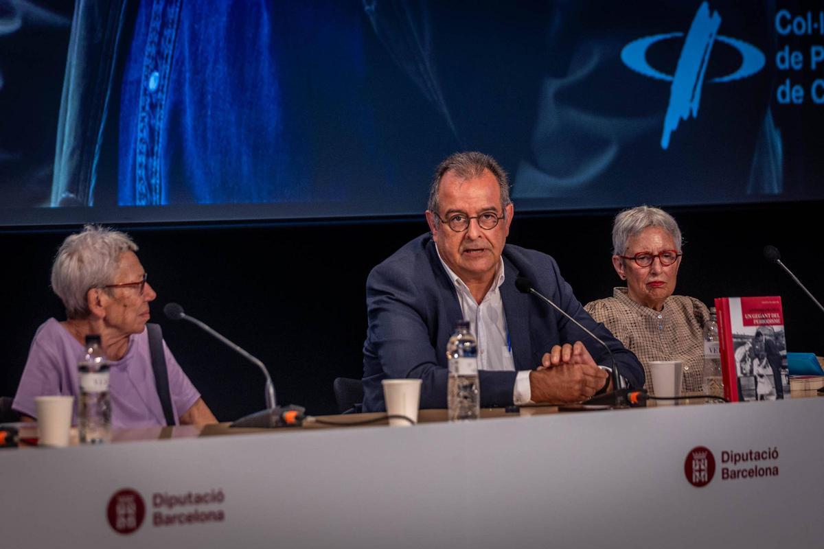 Presentación del libro homenaje al periodista Antonio Franco, exdirector de El Periódico