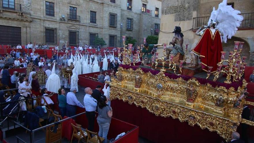 La hermandad de La Merced estudia modificar su recorrido de vuelta