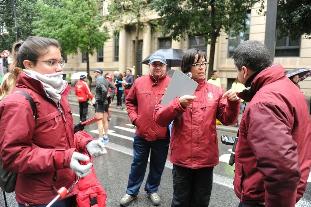 Ambiente y salida de la Maratón y Media Maratón de Murcia