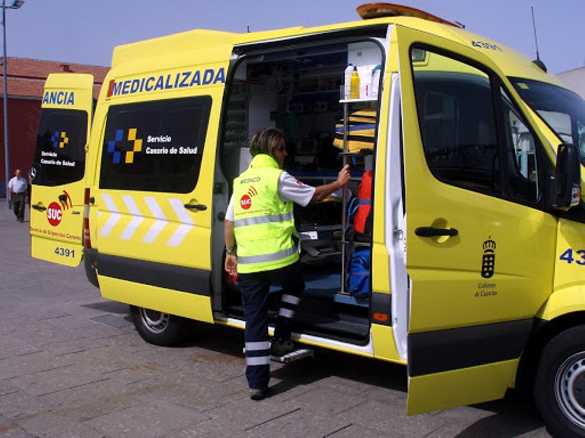 Imagen de archivo de una ambulancia del SUC