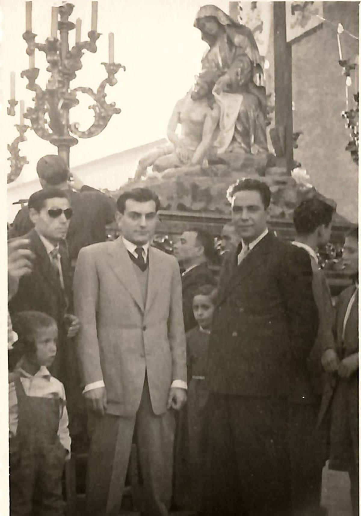 Una impresionante foto familiar que ha recibido el Archivo Municipal de Crevillent