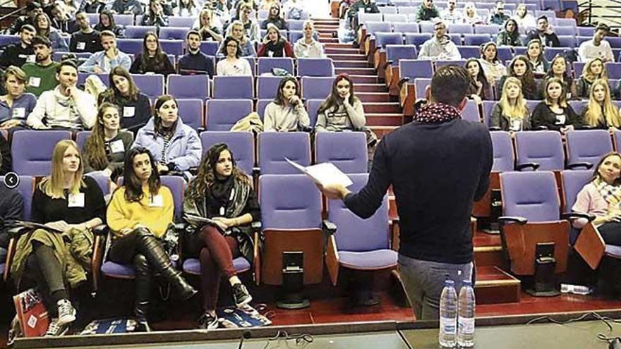 La UIB recibe a 144 nuevos alumnos de intercambio