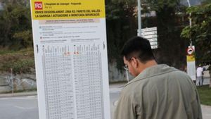 Cartell informatiu de l’R3. | RICARD CUGAT