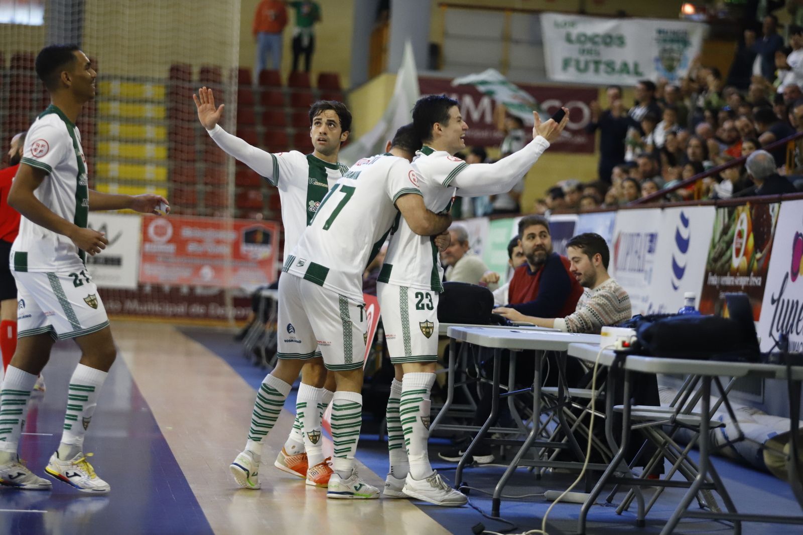Córdoba Futsal-Burela | El partido en Vista Alegre, en imágenes