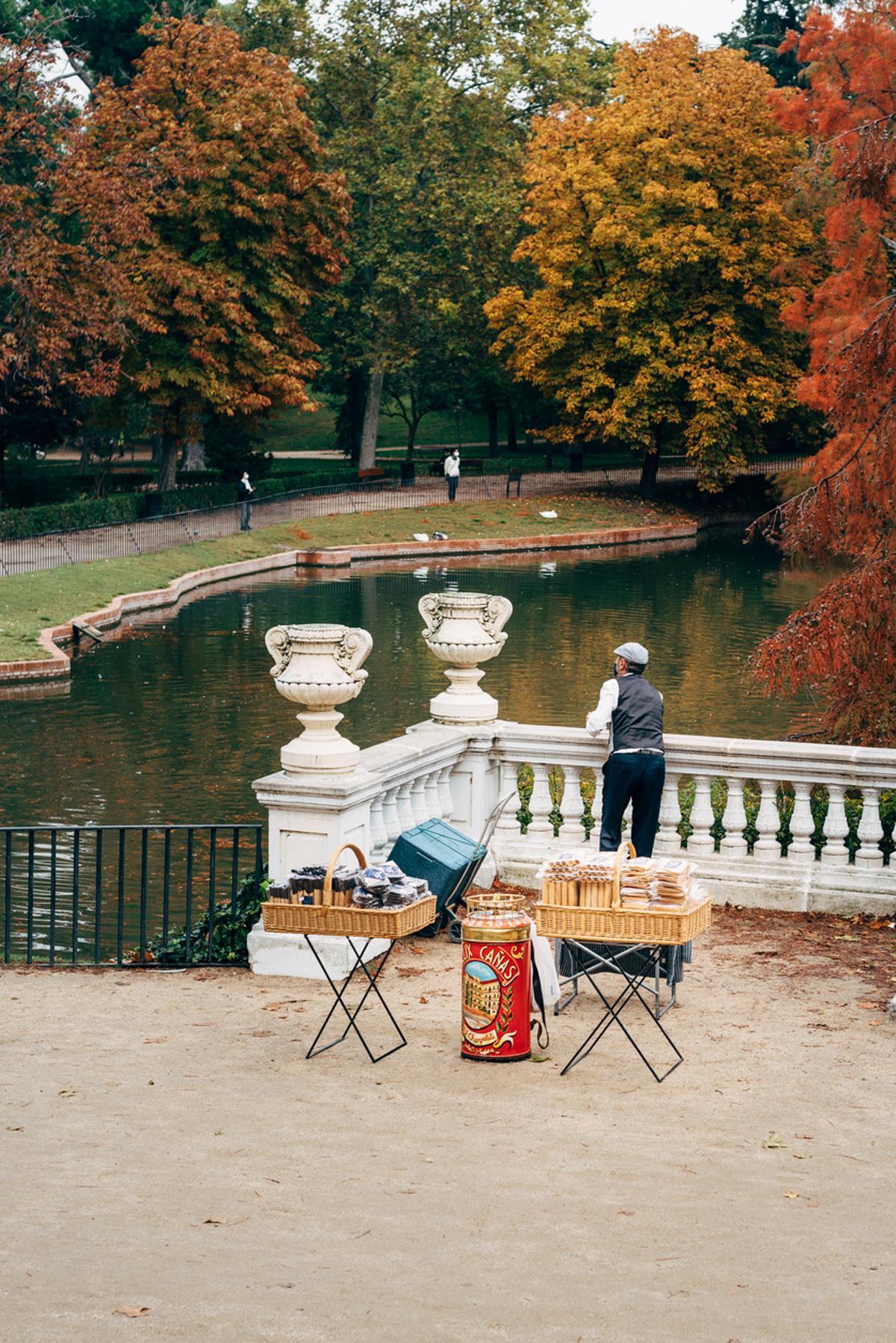 Barquillero en el Retiro