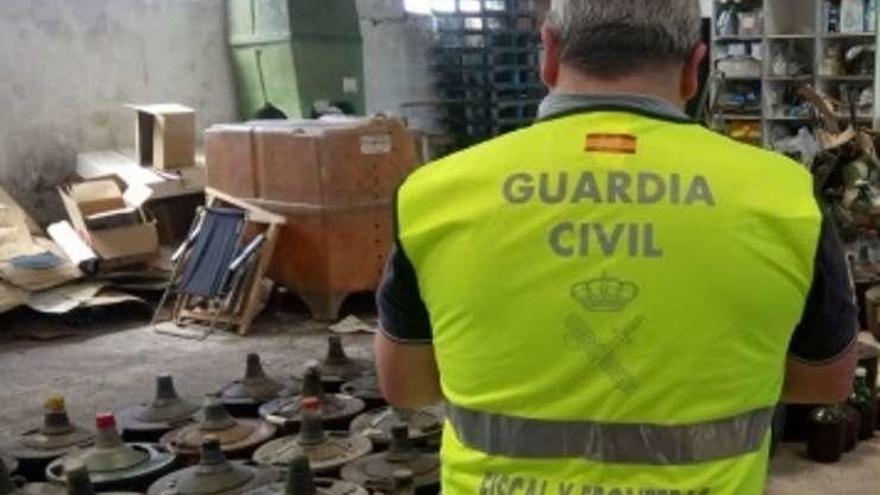 Licores intervenidos por la Guardia Civil.