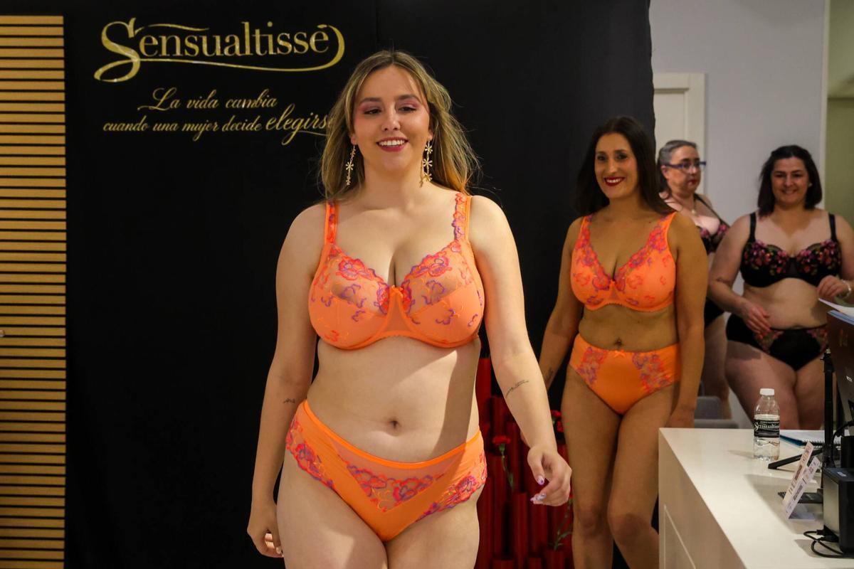 El desfile vivido esta tarde en Meaño.