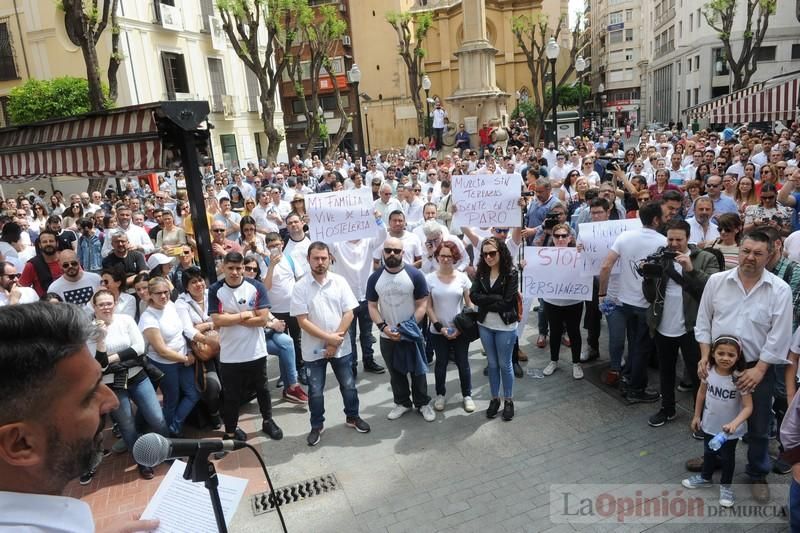 "Cerramos por Murcia y los murcianos"