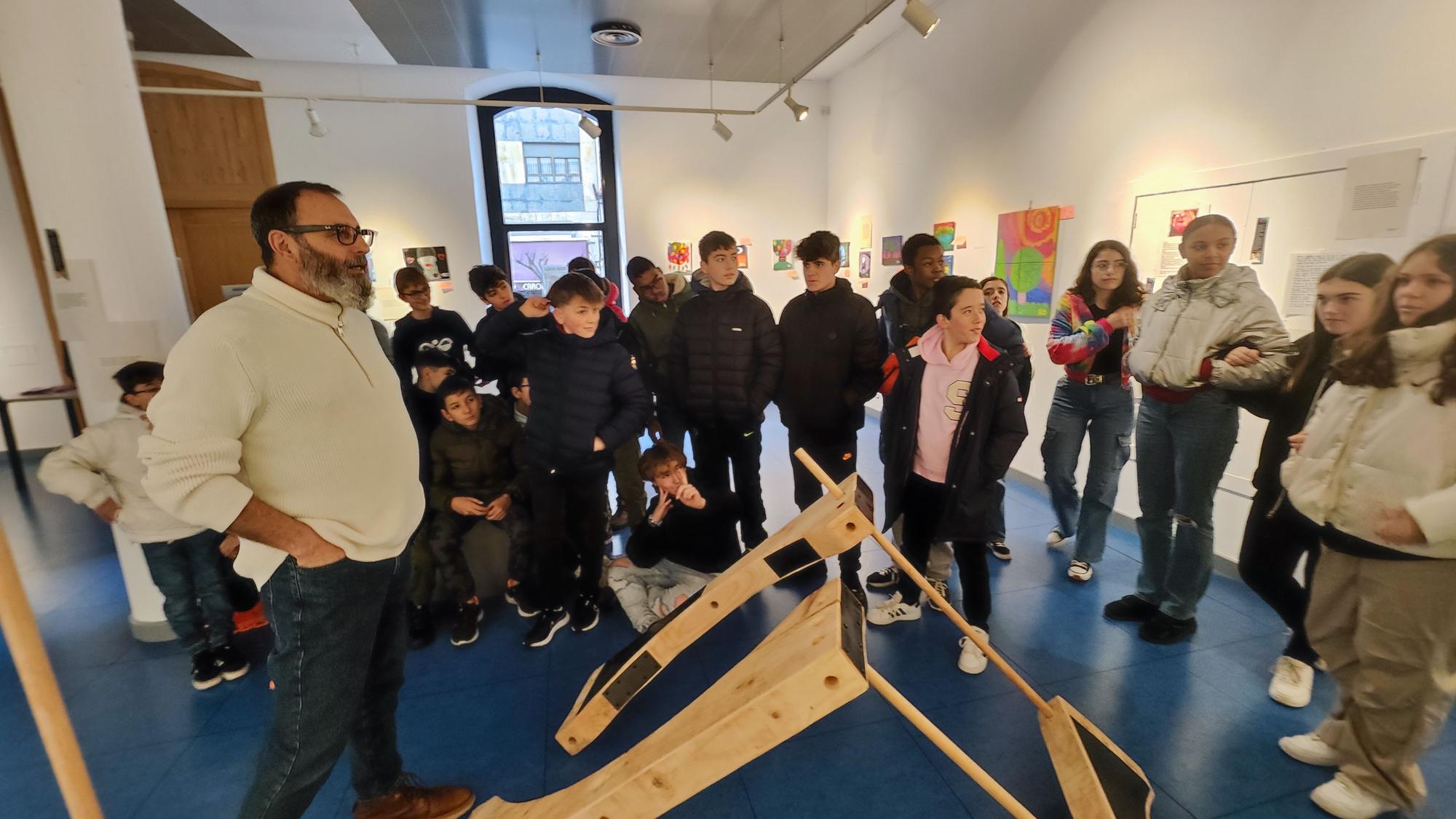 La escultura en homenaje a los entibadores, de Juanma Tapia