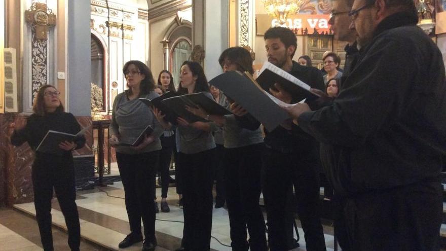 La música pone la melodía de la Navidad