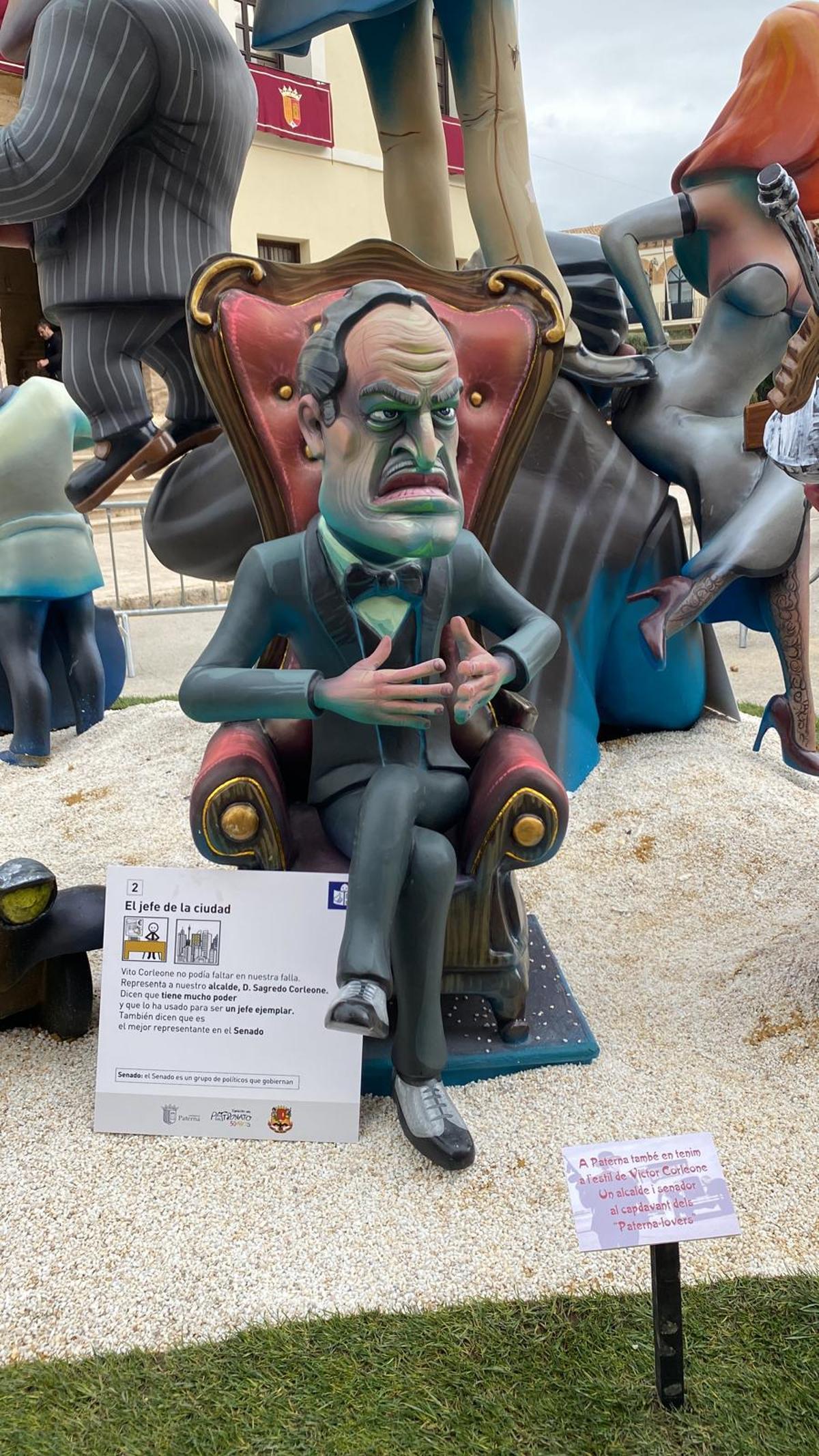 El mafioso representado como el alcalde en la falla municipal.