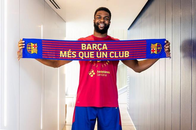 Josh Nebo es la tercera incorporación de un Barça de baloncesto en reconstrucción