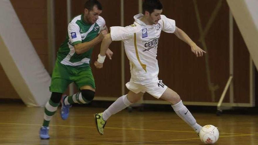 El Yesos Castaño gana el derbi comarcal en casa del Cinco As-Centeno