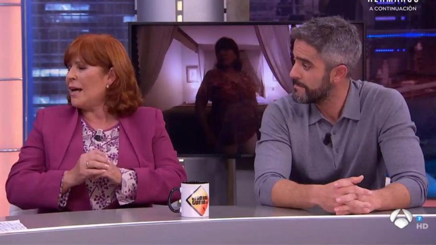 Roberto Leal corta a Pablo Motos tras la comprometida pregunta que le hizo a su madre en &#039;El Hormiguero&#039;: &quot;¡No metas el dedo en la llaga!&quot;