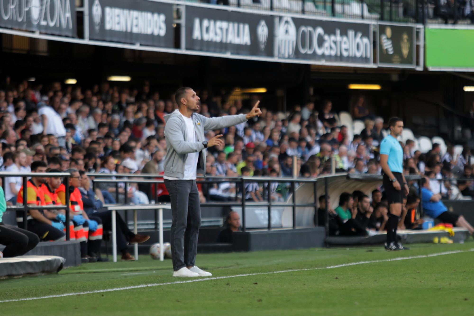 Galería | Disfruta de las mejores imágenes del Castellón-Real Unión