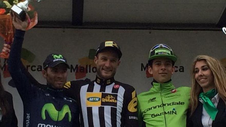 Steve Cummings (Mitte), der Held der Berge. Links Alejandro Valverde, rechts Daniele Formolo.