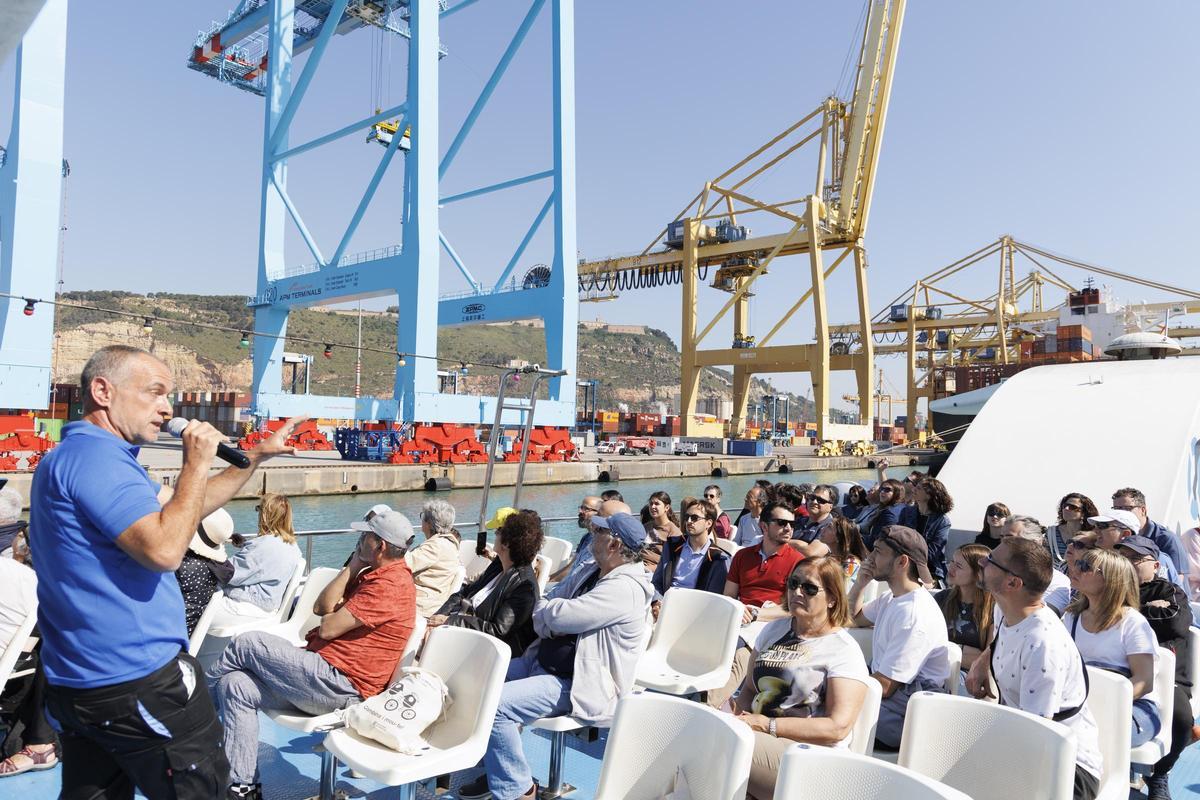 Jornada de puertas abiertas en el Port de Barcelona