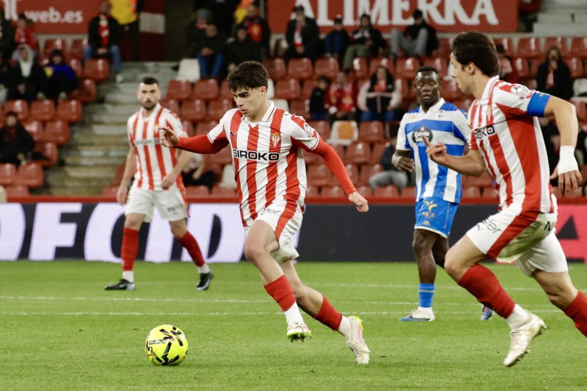 Así fue el partido entre el Sporting y el Deportivo, dentro y fuera de El Molinón